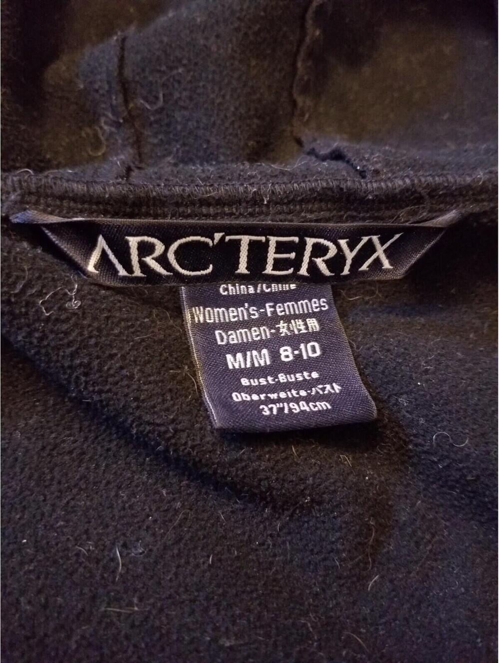 VTG Arc'teryx Women's 8-10 Medium Epsilon SV Jacket Hoody Black Full Zip M *Flaw - Picture 7 of 13